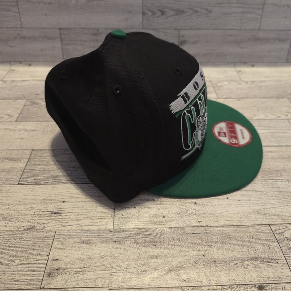 New Era Boston Celtics Basketball Cap NBA Hardwood Classic OSFM Snapback Hat - Picture 6 of 11